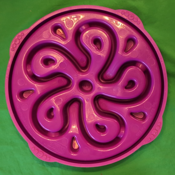 Fun Feeder Slow Dog Bowl Regular and Large Blue Purple - Picture 3 of 5